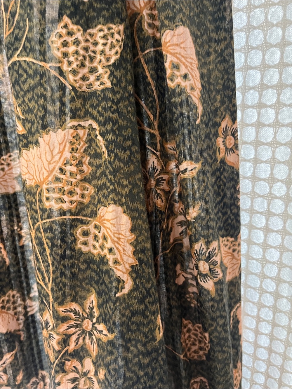 Ulla Johnson Black & Blush Floral Tie-Neck Blouse - Picture 3 of 5